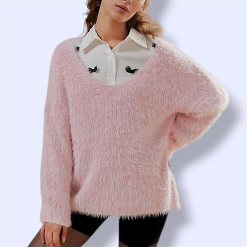 Urban Outfitters Kimchi Blue Pink Priscilla V-Neck Fuzzy Sweater
